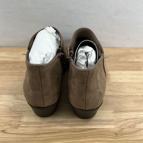Style & Co Wileyy Ankle Booties- Taupe- Size 8 M- NIB - Picture 3 of 7